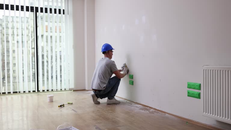 Best Residential Painting  in Highland, IL